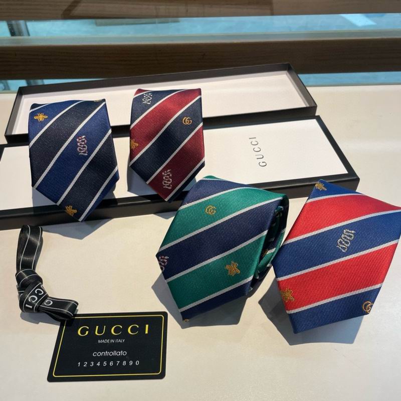 Gucci Tie hm23